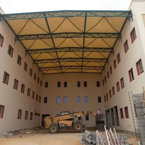 مظلات مدارس