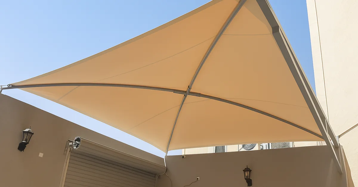 مظلات سيارات